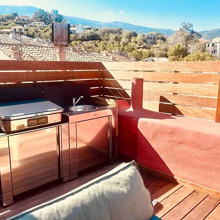 Piazza Da Centre-ville Avec Terrasse Panoramique Vue Apartment Bastia (Corsica)
