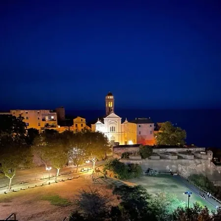 Διαμέρισμα Piazza Da Centre-ville Avec Terrasse Panoramique Vue *