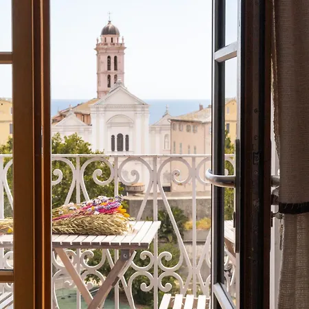 Διαμέρισμα Piazza Da Centre-ville Avec Terrasse Panoramique Vue *